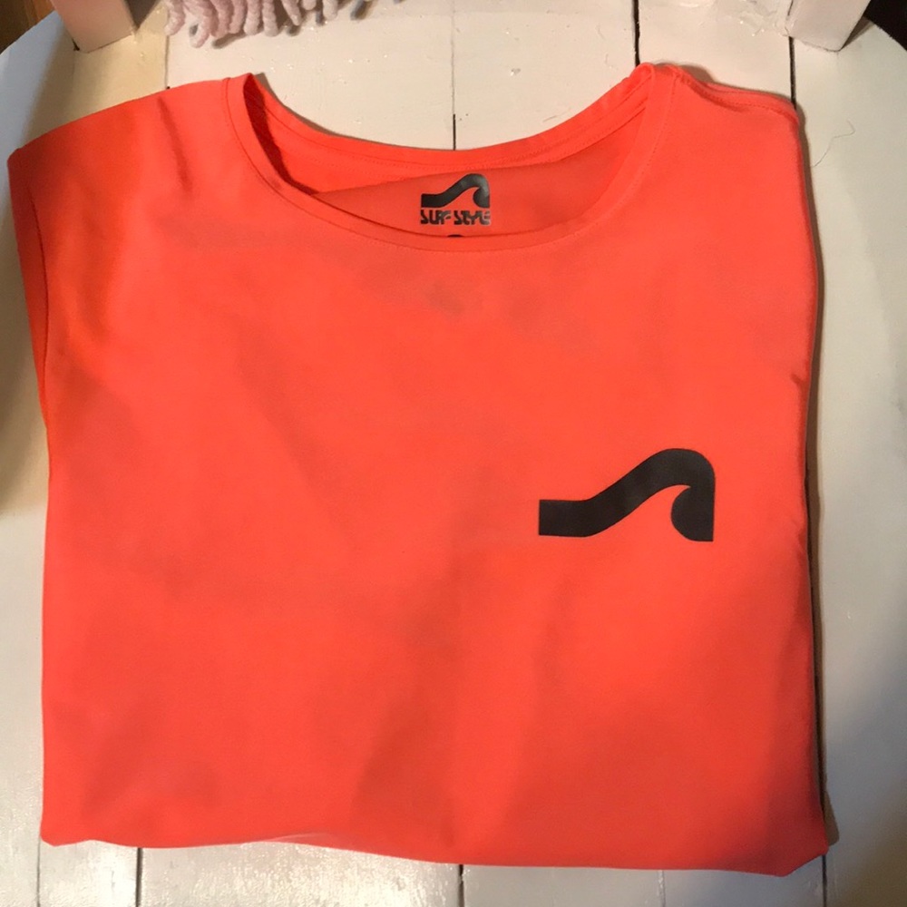 Surf Style Long Sleeve UPF 60+ Shirt Size: Small